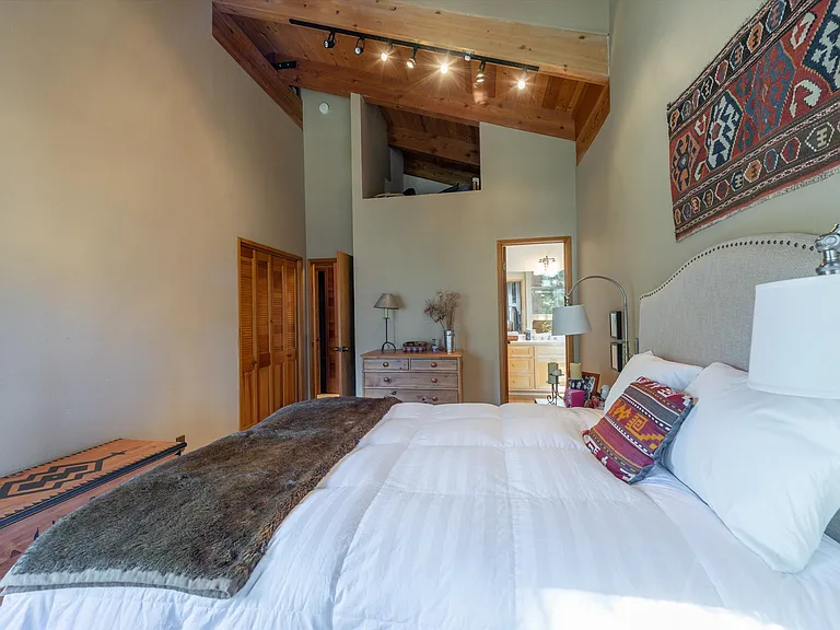1466 Juniper Mountain Rd — Photo 22
