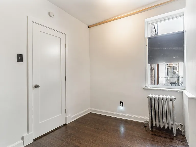 2552 S Sartain St — Photo 31