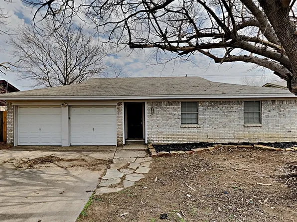 6624 Wooddale Dr, Watauga, TX 76148