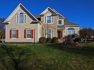 3094 Landen Farm Rd E, Hilliard, OH 43026