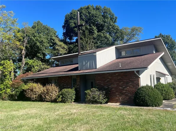 1119 Lancaster St, Marietta, OH 45750