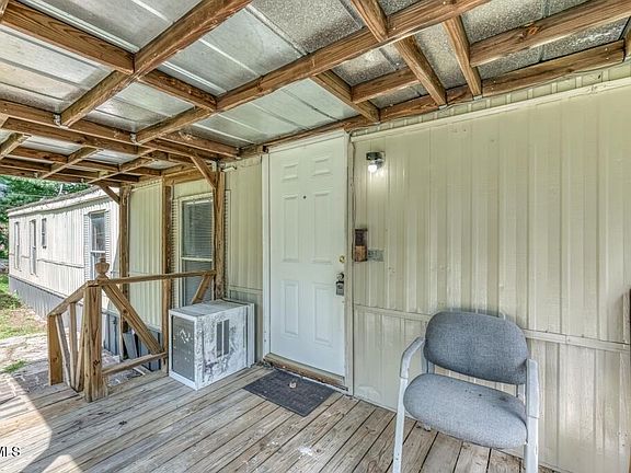 2nd image of 318 & 322 Deck Valley Rd