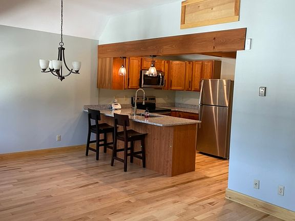 2nd image of 2577 Main St Suite 1