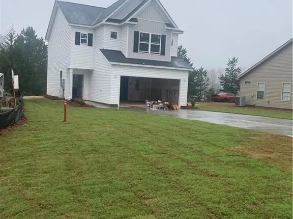 650 Trojan Ln, Alto, GA 30510