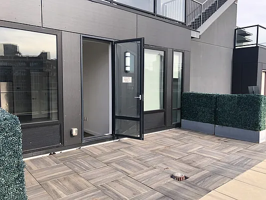 Rented by Modern Spaces | media 4