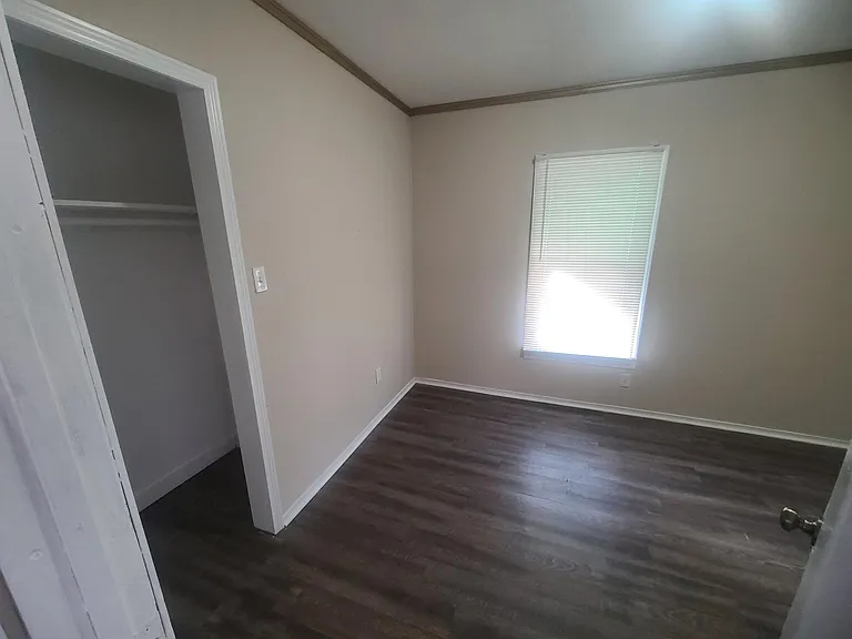 1136 Cleveland St — Photo 8