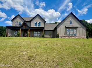 2232 Lauren Way, Hernando, MS 38632