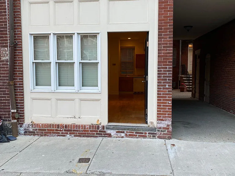 34 N Bennet St #C1 — Photo 11