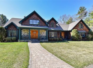 165 Lenihan Ln, East Greenwich, RI 02818