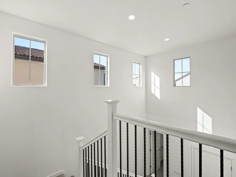 Twin Oaks Rd — Photo 19