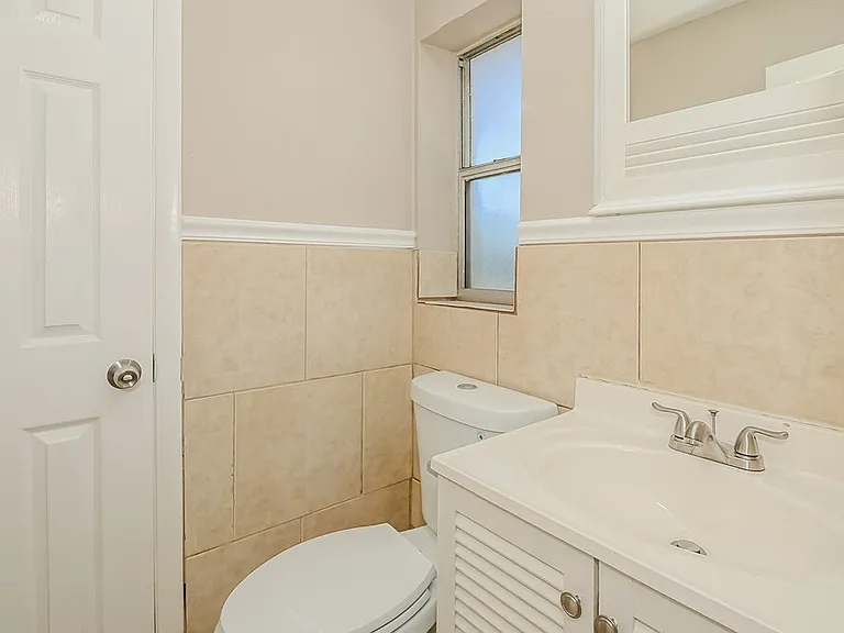 417 Hayton Ave — Photo 12