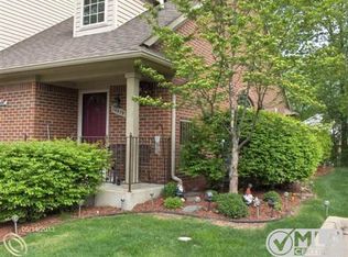14979 Fairfield St, Livonia, MI 48154