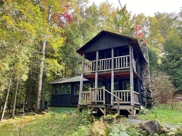 144/148 Breezy Acres Ln, Saranac Lake, NY 12983