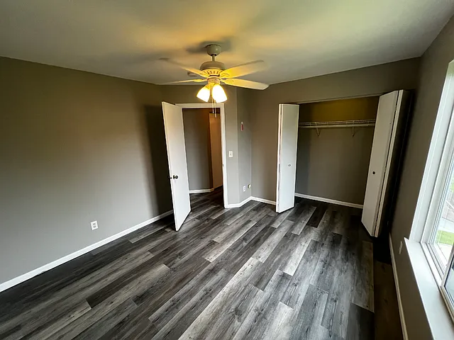 443 Rachel Cir — Photo 11