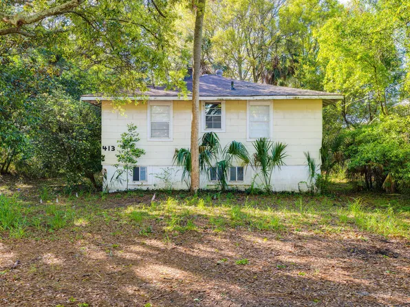 413 E Erie Ave, Folly Beach, SC 29439