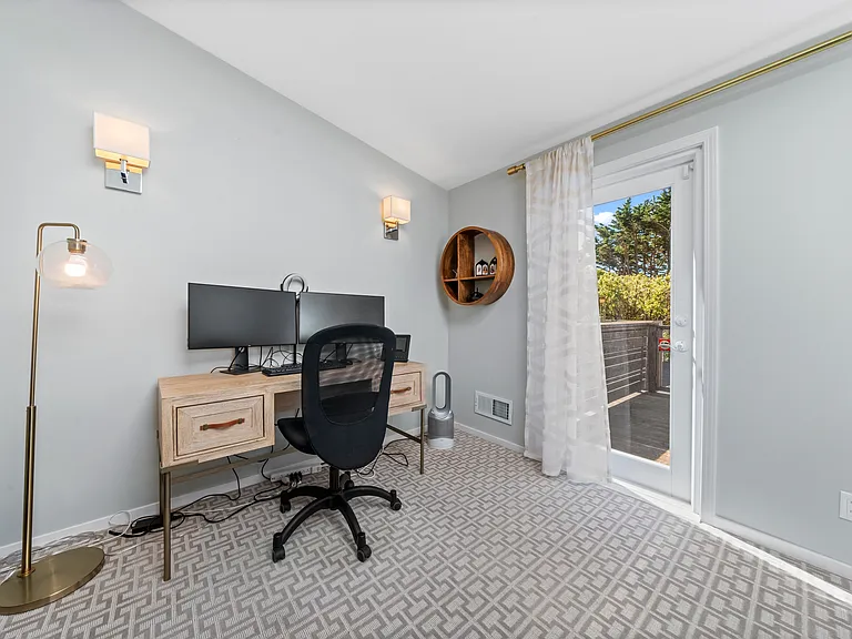 2339 Laguna St — Photo 27