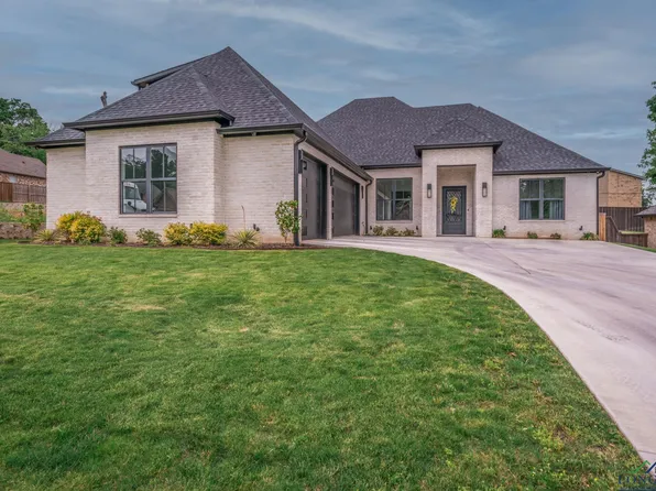 1109 Insignia Way, Longview, TX 75604