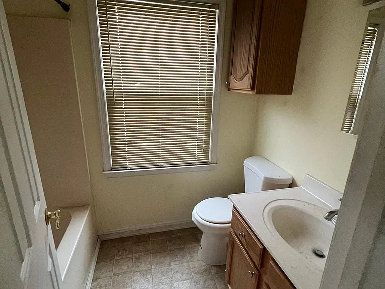 20 Stadium Cir #1 — Photo 18