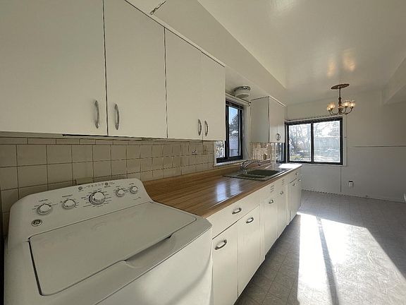 3rd image of 2157 35th St APT A