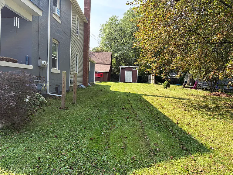 553 Britton Rd #LOWER — Photo 13