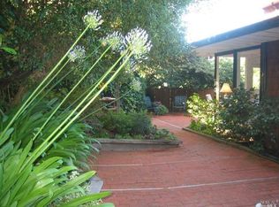 926 Greenhill Rd, Mill Valley, CA 94941