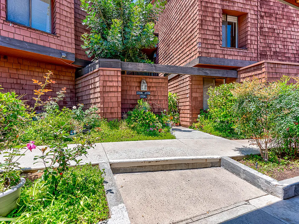 2726 Quail Ridge Cir
