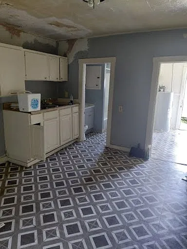 2 bed, 900 sqft, $1,150 — Photo 2