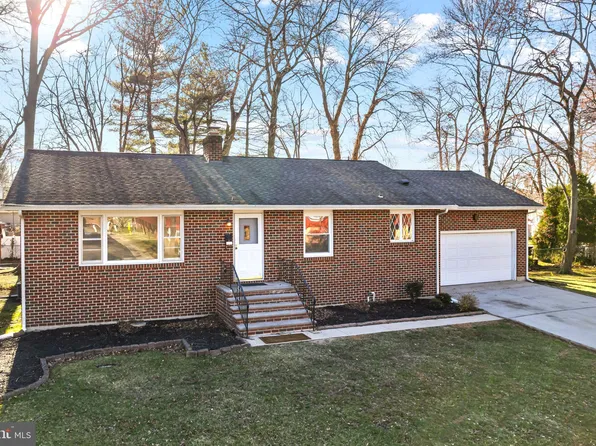 204 Linden Ave, Pitman, NJ 08071