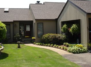 17 Lake Pinehurst Villas Rd, Pinehurst, NC 28374