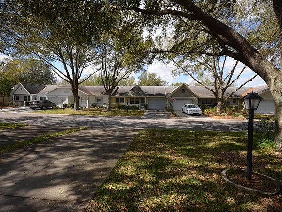 4th image of 9425 SW 84th Ter Unit C