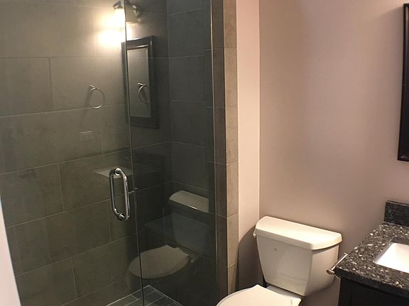 5th image of 513 S Campbell Ave #1