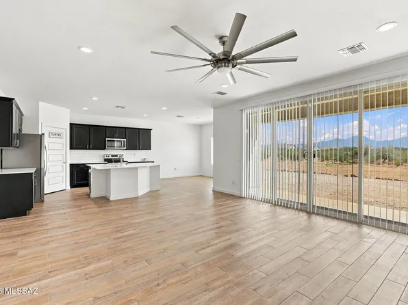 2930 E Yaney Ln, Sahuarita, AZ 85629