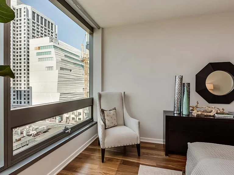 1 Hawthorne St #9C — Photo 14