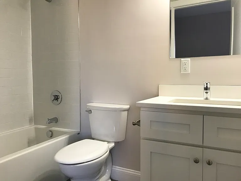 11 Merrymount Rd #1R — Photo 7