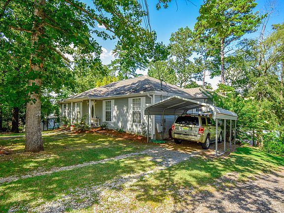 3rd image of 84 Blackjack Dr