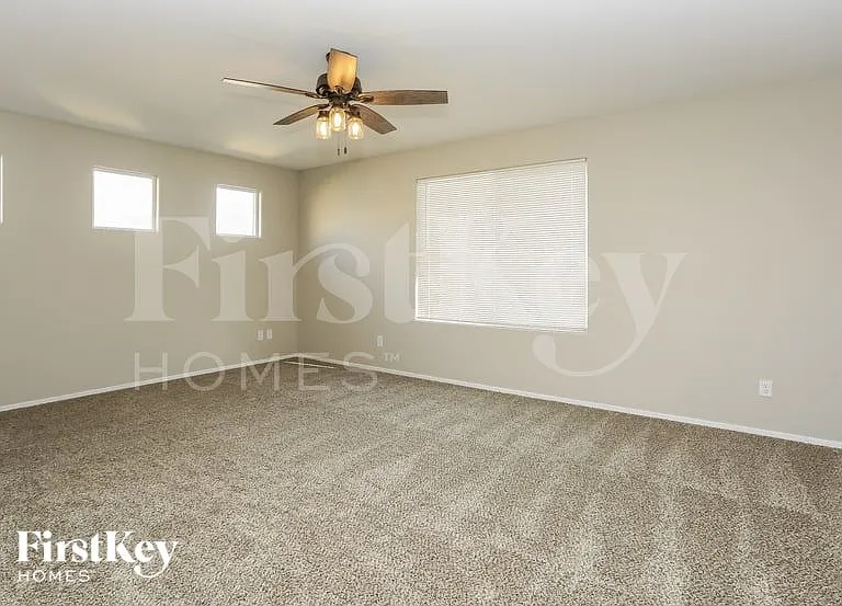 4056 Little Bay Ave — Photo 7
