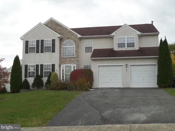1514 Aspen Dr, Pottstown, PA 19464