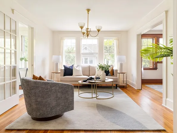 509 Mystic Valley Pkwy, Somerville, MA 02144