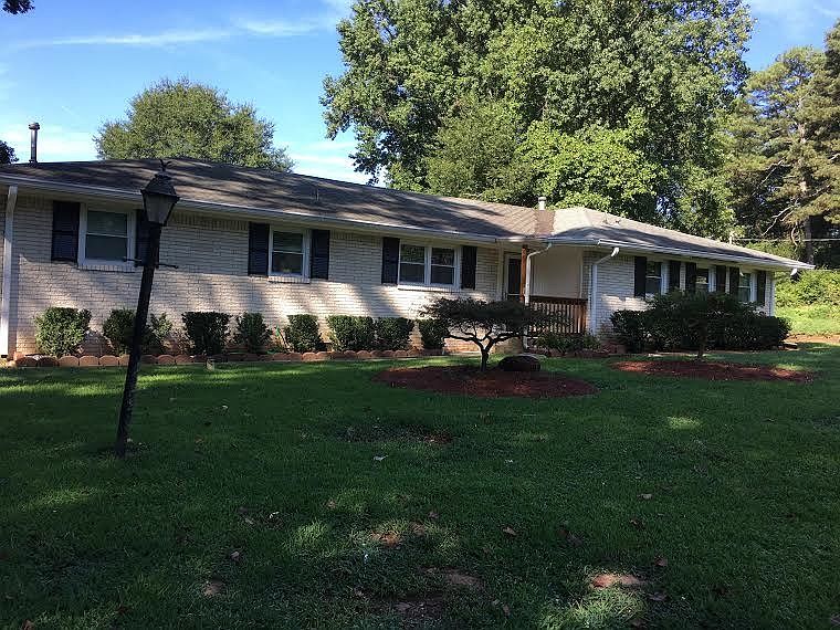 1st image of 2410 Johnson Dr
