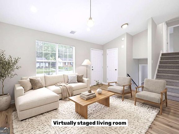 4th image of 5612 Pine Gate Dr