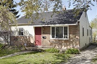1st image of 38 Ferndale Ct