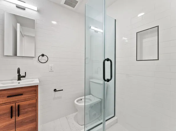 33 Park Place image 7 of 9