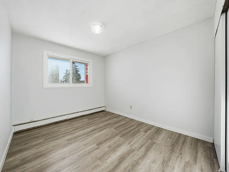 37 Sheppard St #106 — Photo 16