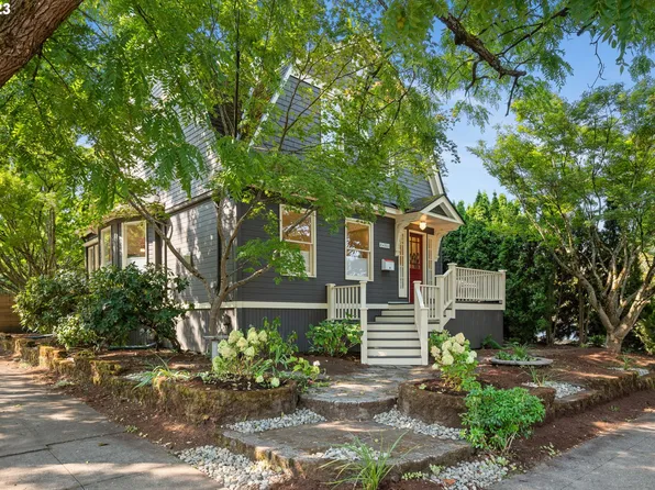 2450 SE Taylor St, Portland, OR 97214