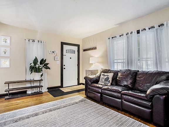 5th image of 3094 Wissing Ln