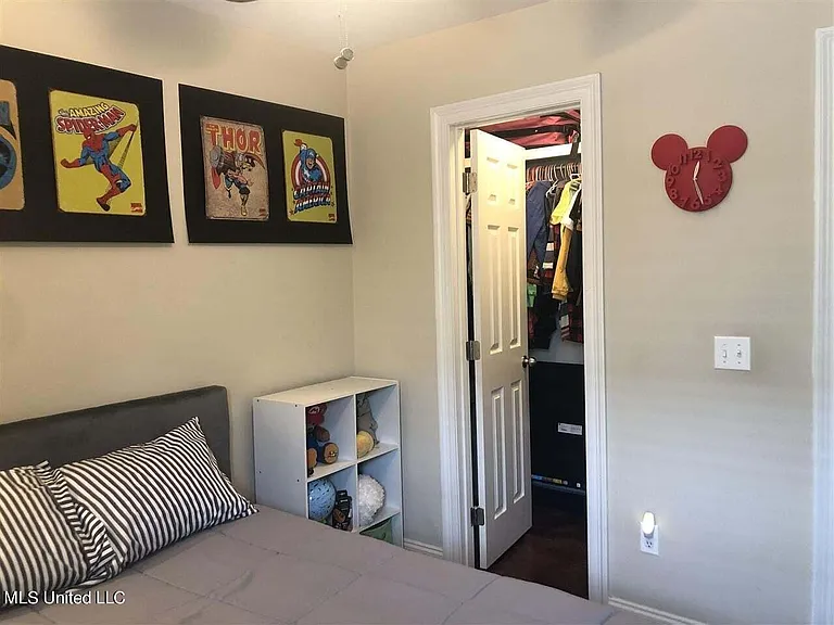 133 Blackstone Cir — Photo 22