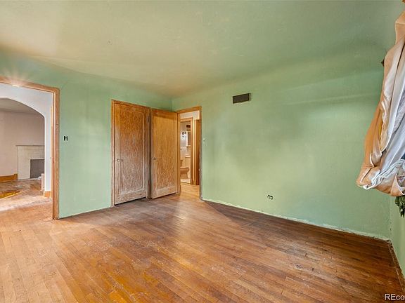 5th image of 1235 S Irving Street