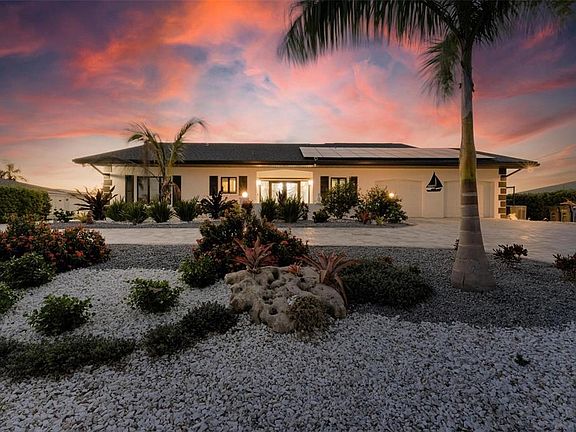 5th image of 5207 Bay State Rd