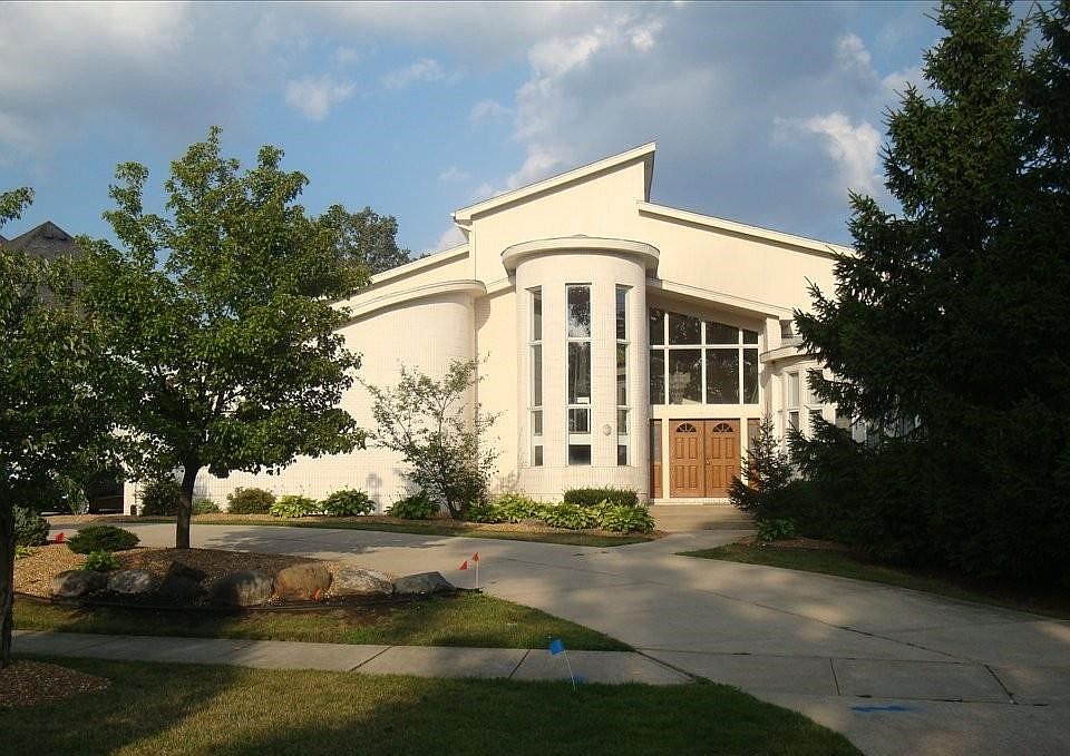 1st image of 6499 Royal Pointe Dr