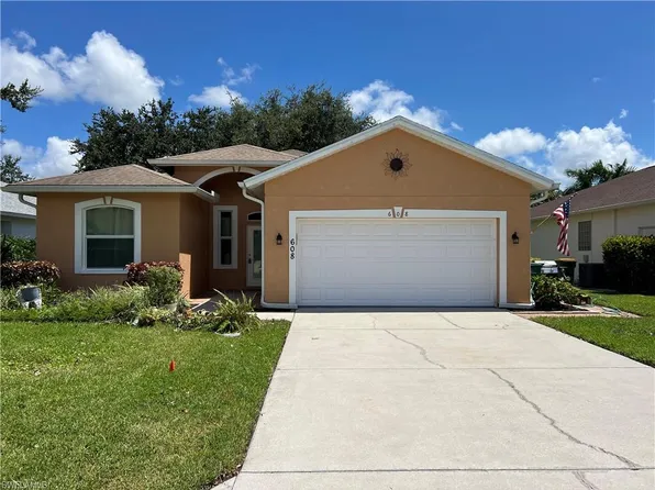 608 Crossfield Cir, Naples, FL 34104